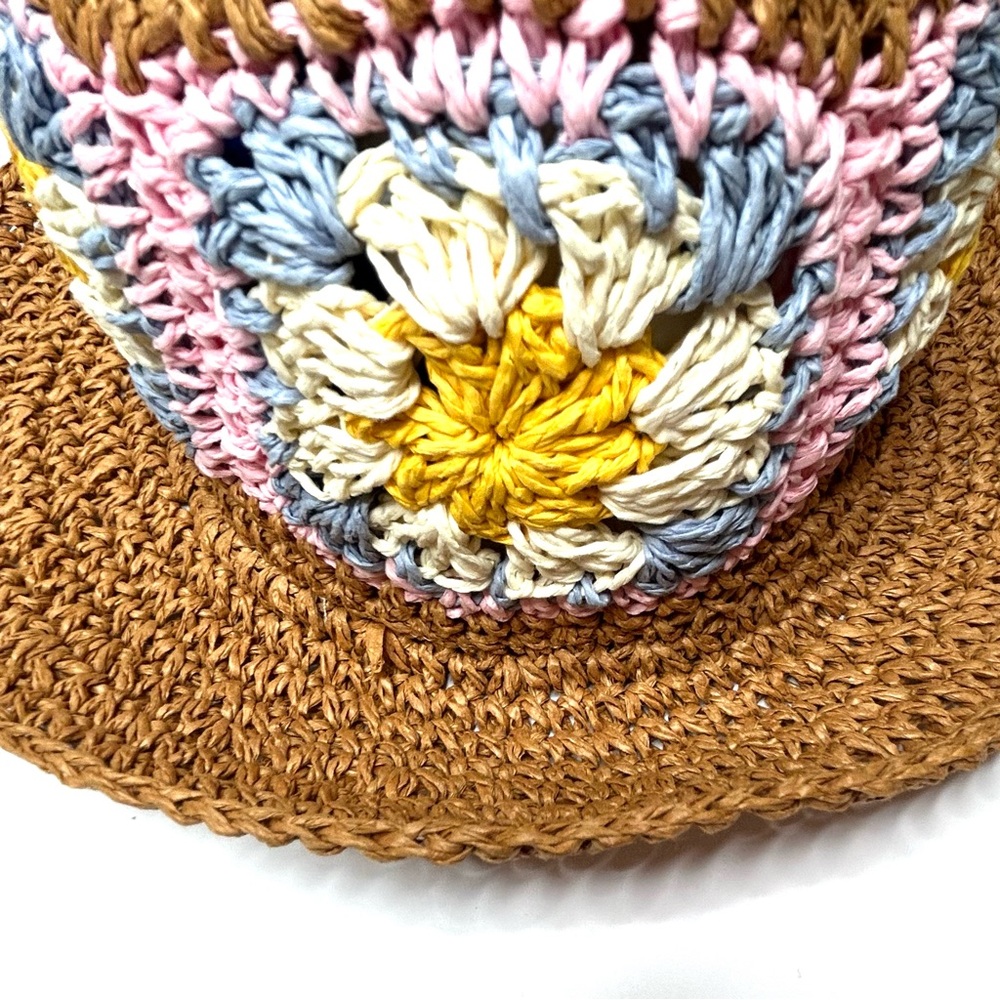 NWT DAVID and YOUNG Crochet Granny Square Straw Bucket Hat - Picture 11 of 14